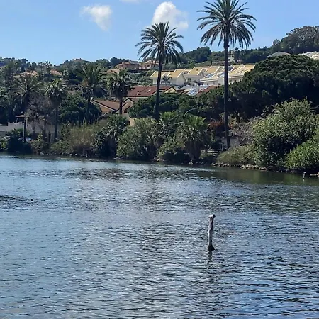 La Casa Tra I Laghi * メッシーナ