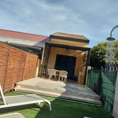 La Casa Tra I Laghi Ferienhaus Messina